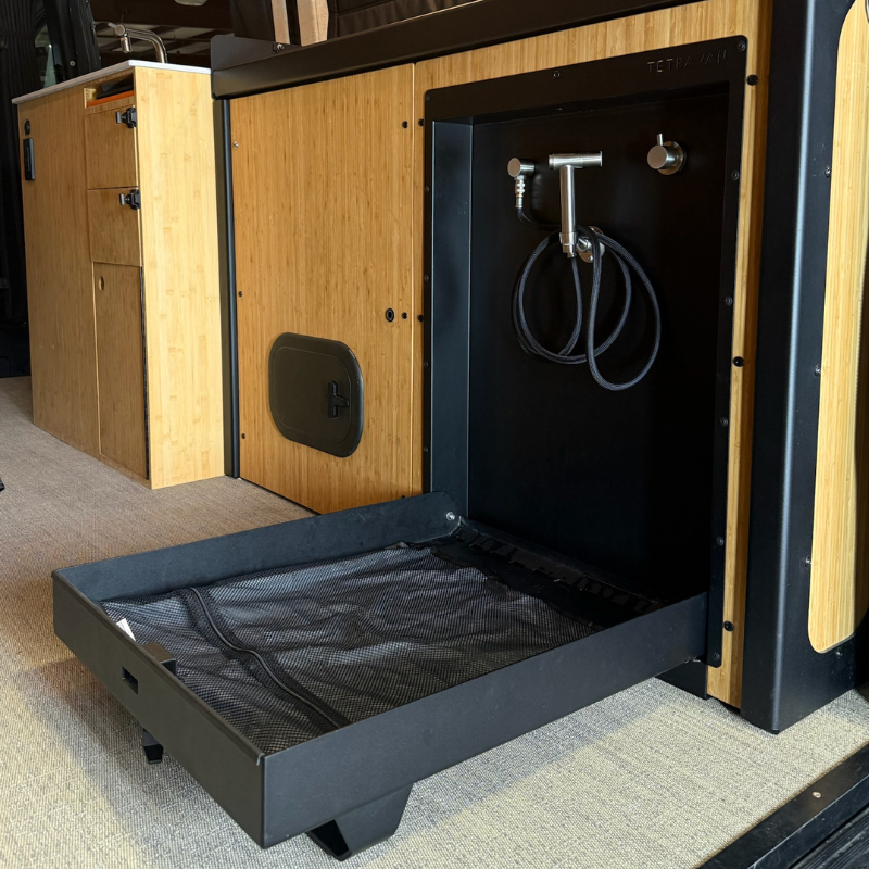 Tetravan Folding Shower 2.1 with Magnetic Zipped Curtain