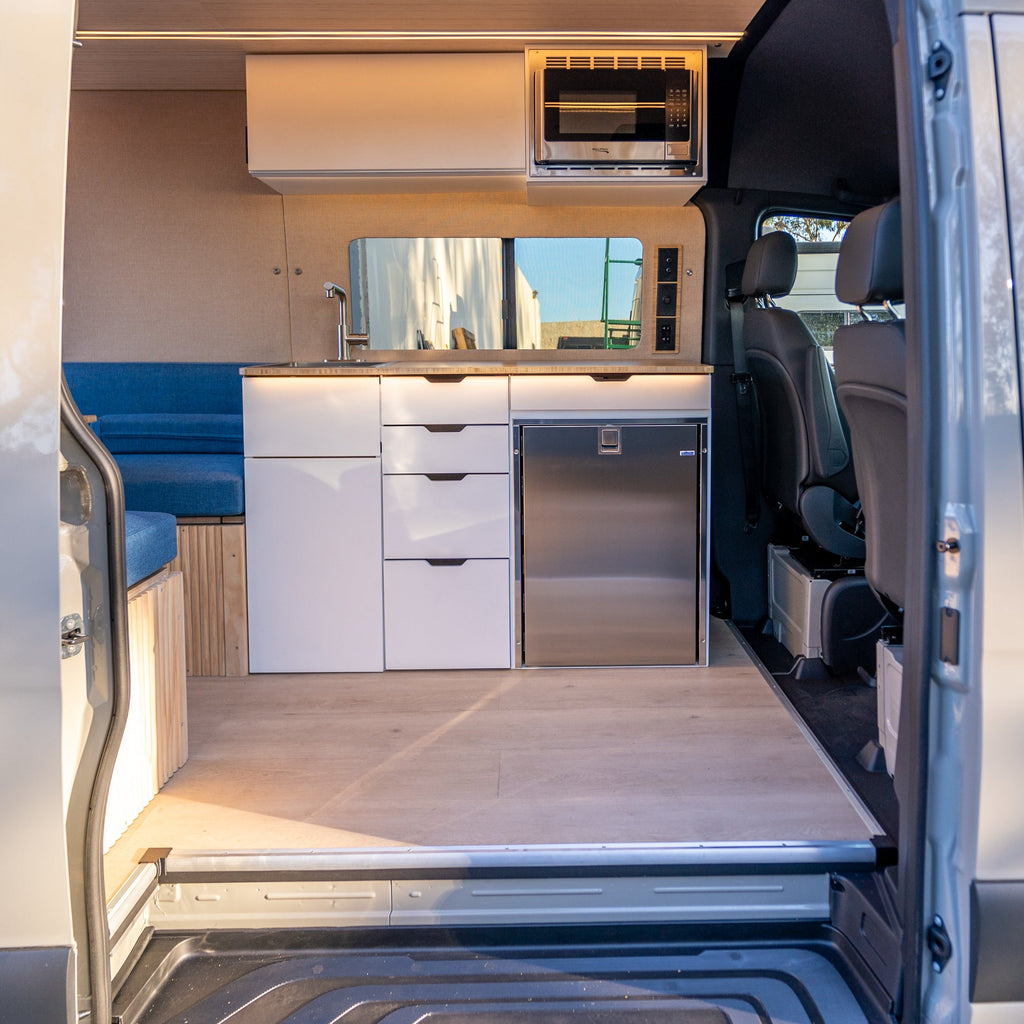 DIY Kit: Fridge Cabinet with Isotherm 130 Drawer